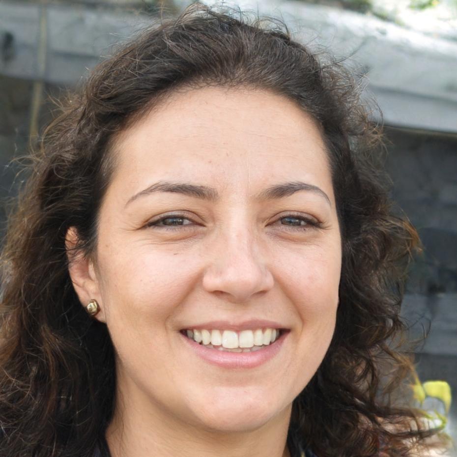 Retrato profissional da desenvolvedora Mariana Costa